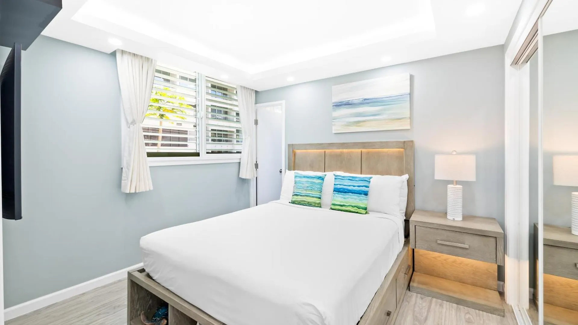Fully Renovated 2Br And 2Ba Near Waikiki Beach With Parking Honolulu Apartmán